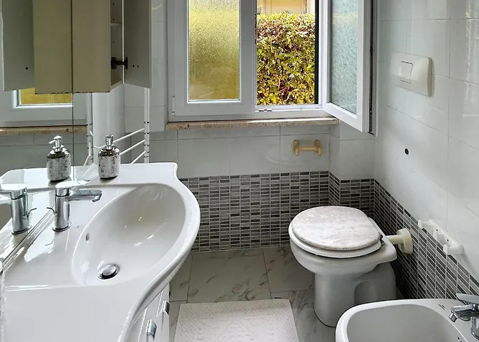 Gorgeous In Poveromo With Wifi 펜션